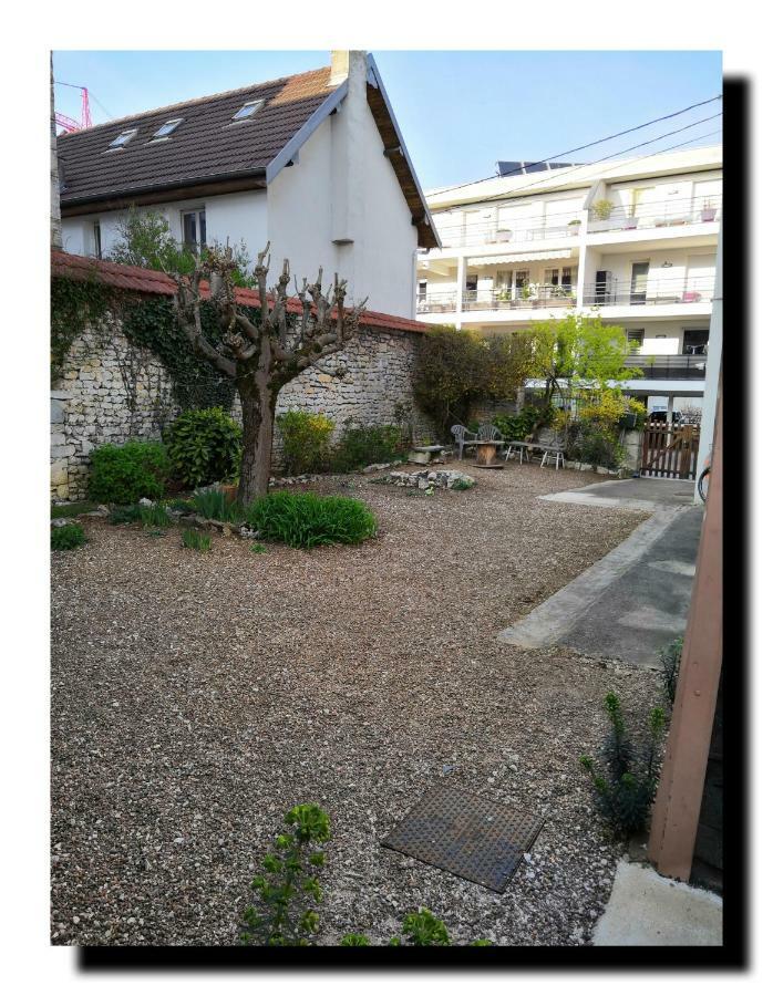 Bnbesak La Gare Viotte Besançon Eksteriør bilde